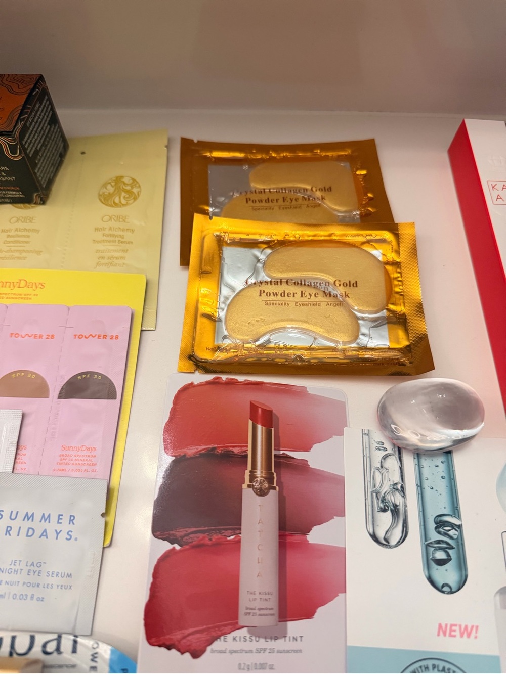 Massive lot of beauty samples!!! Brands like Georgio Armani, Viori, Tatcha, etc. - Picture 11 of 16